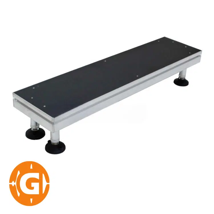 מדרגה לבמה 100X30 ס"מ GNS Truss - במות ניידות ומתקפלות לאירועים – הפתרון המושלם